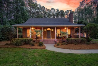 152 Candace Dr, Ridgeville, SC 29472
