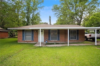 9555 Gov Beauvais Dr, Baton Rouge, LA 70811