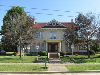 708 2nd St, Saint Marys, WV 26170