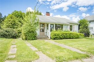 326 S 3rd St, Indiana, PA 15701