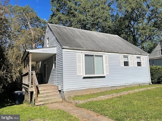 5714 63rd Ave, Riverdale, MD 20737