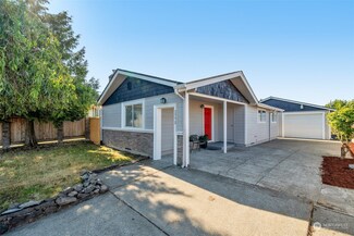 1772 S 44th St, Tacoma, WA 98418
