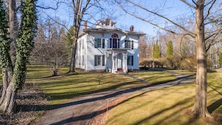 105 Chemung St, Waverly, NY 14892