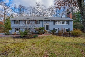 2 Heritage Dr, Lexington, MA 02420