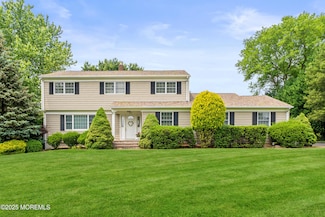 24 Sugar Maple Dr, Red Bank, NJ 07701
