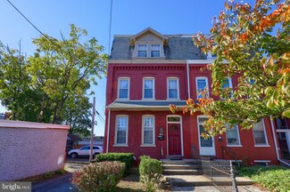 114 College Ave, Lancaster, PA 17603
