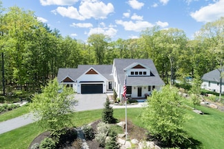 7 Dory Dr, York, ME 03909