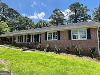 923 Norwood Dr, Lagrange, GA 30240
