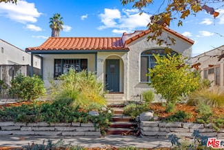 1716 S Orange Dr, Los Angeles, CA 90019