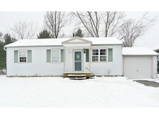 114 Sunnyview Dr, Jericho, VT 05465