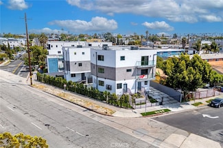 1636 S Longwood Ave, Los Angeles, CA 90019