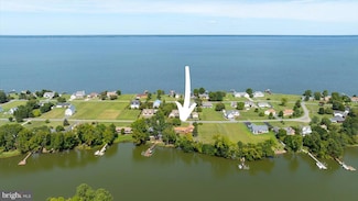 198 Canoe Place, Montross, VA 22520