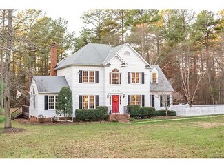 2751 Hill House Ln, Sandy Hook, VA 23153