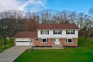96 Devitt Rd, Waterford, NY 12188