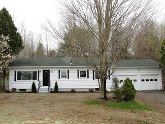 172 E Main St, West Brookfield, MA 01585