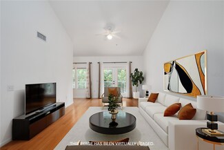 9124 SW 51st Rd Unit B302, Gainesville, FL 32608