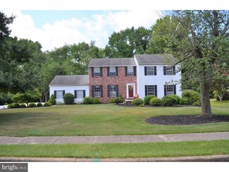 7 Colonial Dr, Clarksboro, NJ 08020