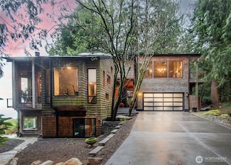 6724 Marine View Dr, Edmonds, WA 98026