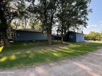101 Oak Ridge Place, Park River, ND 58270