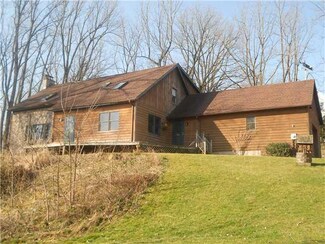 8204 Alloway Rd, Lyons, NY 14489
