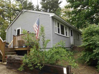 11 Campbell St, Allenstown, NH 03275