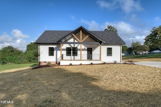 302 Cherry Tree Ln, Elizabethton, TN 37643