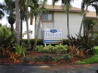 838 NW Fork Rd Unit 838, Stuart, FL 34994