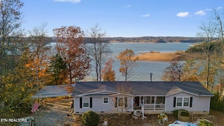 1594 Kinder Ln, Dandridge, TN 37725