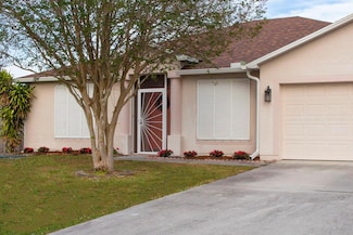1019 SE Euclid Ln, Port Saint Lucie, FL 34983