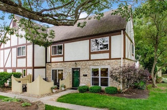 1573 Arlington Ave Unit 1573, Marble Cliff, OH 43212