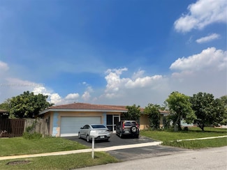 8203 NW 73rd Terrace, Tamarac, FL 33321