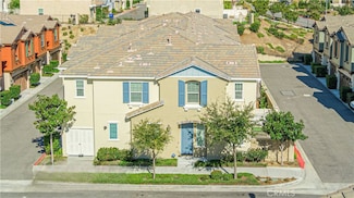 22059 Barrington Way, Saugus, CA 91350