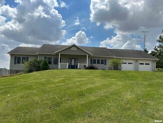 3451 125th St, Charlotte, IA 52731