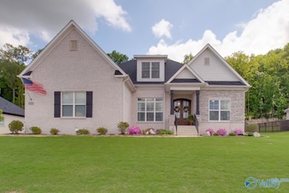 8076 Goose Ridge Dr SE, Owens Cross Roads, AL 35763