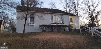 113 W Crestwood Ave, Somerdale, NJ 08083