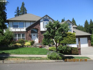 1507 SE 26th Dr, Gresham, OR 97080
