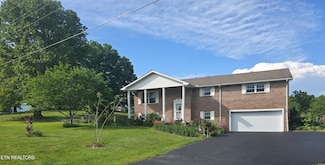 2229 Knoxville Hwy Unit 2229, Wartburg, TN 37887