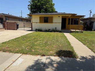 1317 S Baker St, Santa Ana, CA 92707