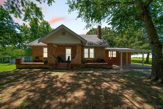 10452 E 540 Rd, Claremore, OK 74019