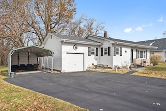 700 E Prairie Ln, Ash Grove, MO 65604