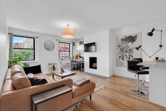 514 E 11th St Unit 4A, New York, NY 10009