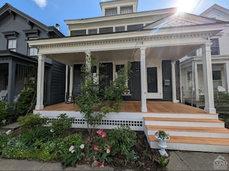 323 Union St, Hudson, NY 12534