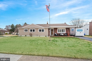 4204 N Bent Ln, Aston Township, PA 19014