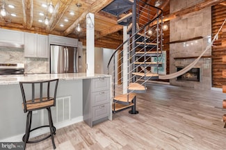 112 England Run Ln, Fredericksburg, VA 22406