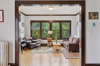 611 E 16th St Unit 4, Minneapolis, MN 55404