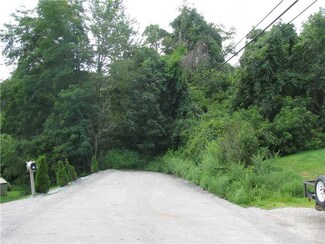 76 Price Rd, Presto, PA 15142