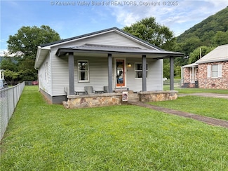 141 Brannon St, East Bank, WV 25067