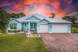 2121 SE Gidding Rd, Port St. Lucie, FL 34952