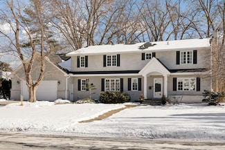 6605 Southcrest Dr, Edina, MN 55435