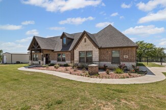 100 Aslan Rd, Poolville, TX 76487